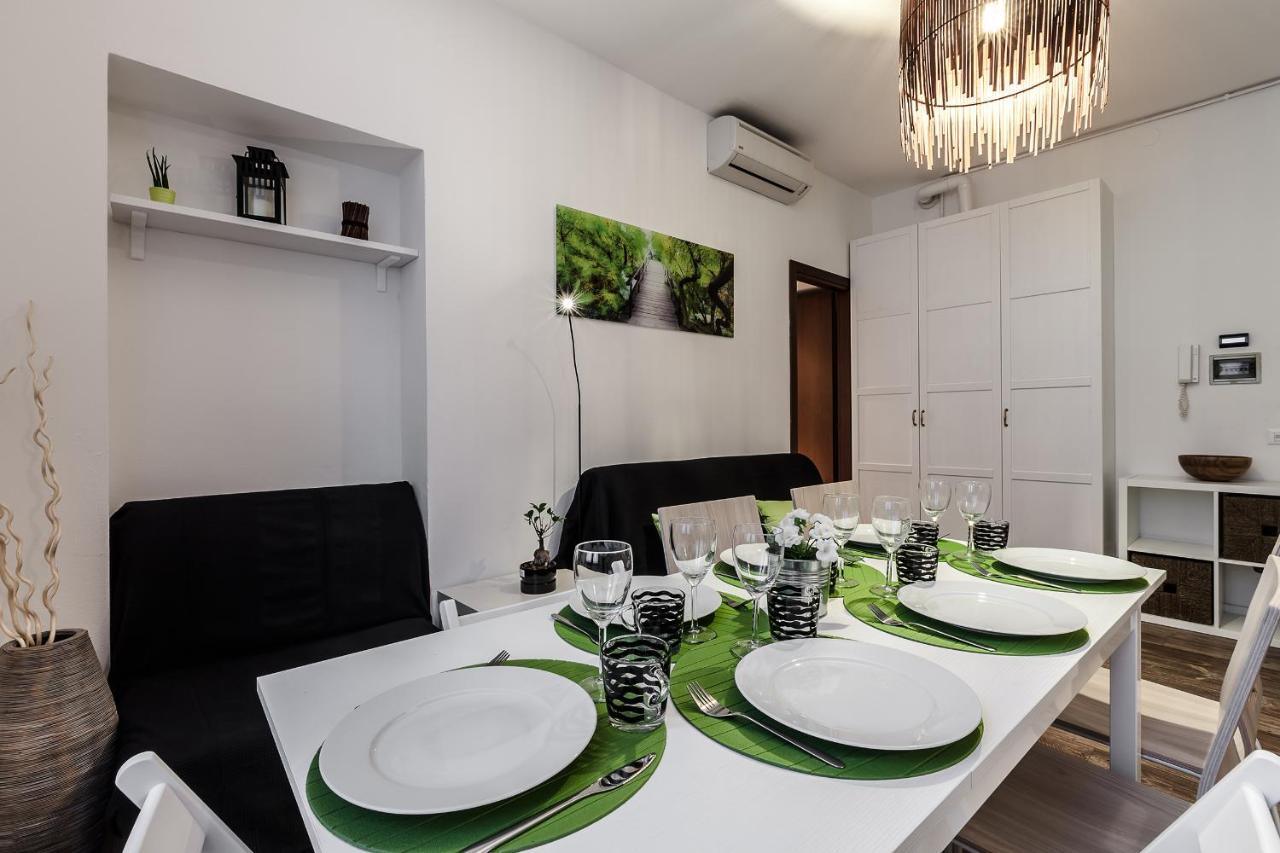 Stayeasy Fara12 - Central Station & Downtown Walking Distance Milan Bagian luar foto